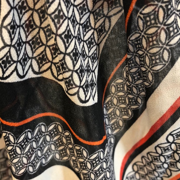 Navy and orange print blouse - Picture 4 of 4